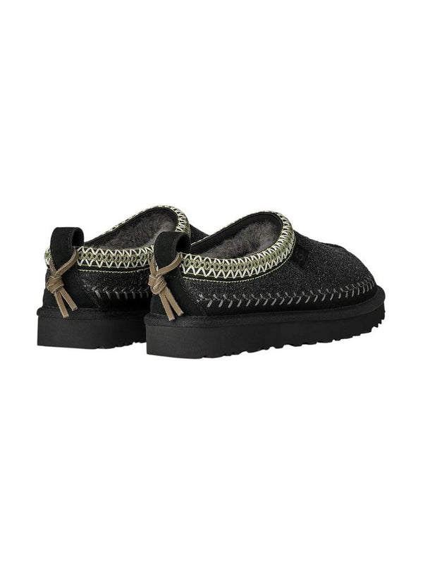 UGG Suede / Wool / Rubber boot in black