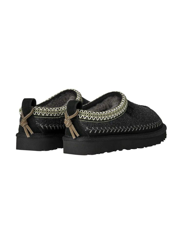 UGG Suede / Wool / Rubber boot in black