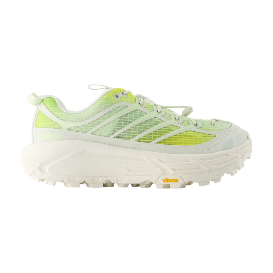 Hoka Mesh sneaker in green