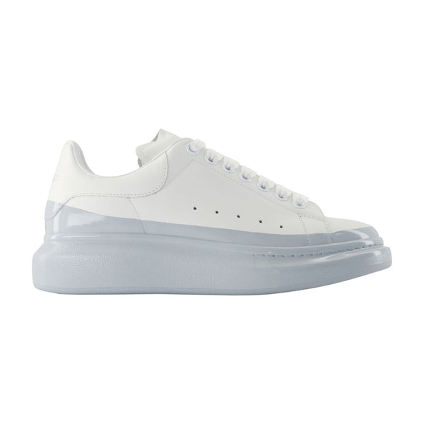 Alexander McQueen Calfskin sneaker in white