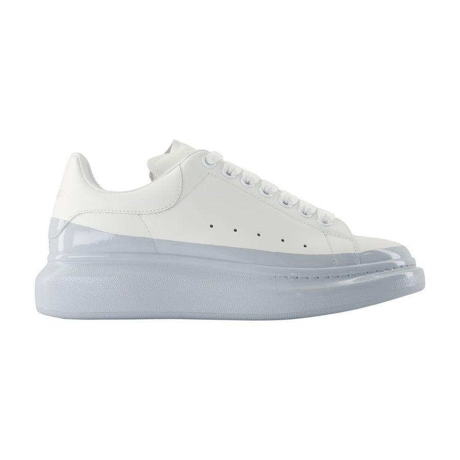 Alexander McQueen Calfskin sneaker in white