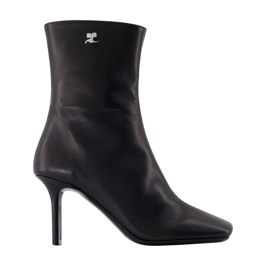 Courreges leather ankle boot in black