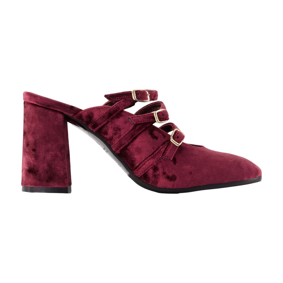 Fatale Pumps - Carel Leather Red Shoes /