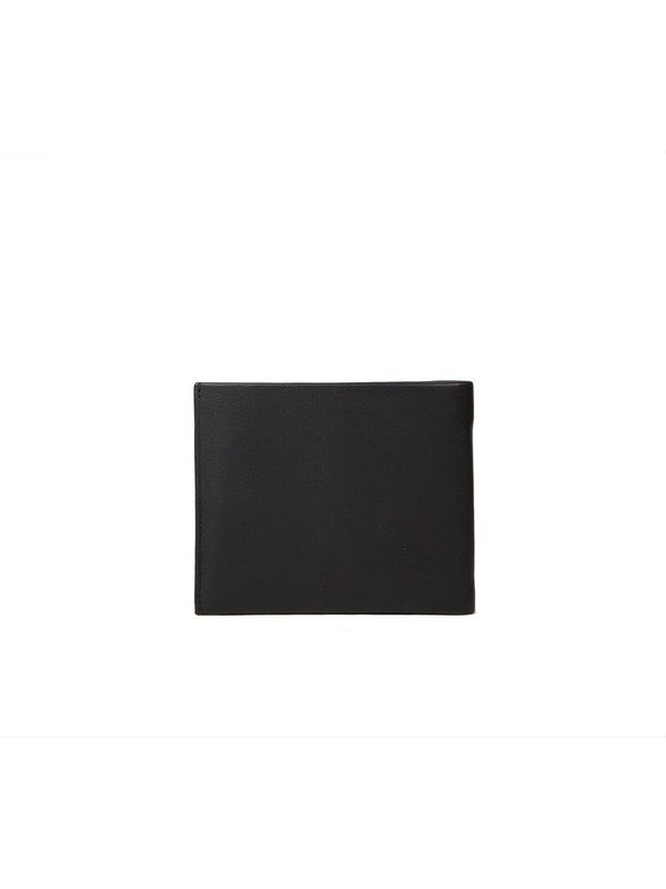 Momo Design 100% Polyurethane wallet in black