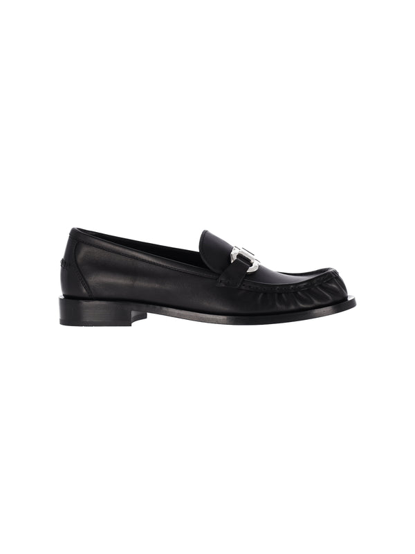 Ferragamo Upper: 100% Bos Taurus loafer in black