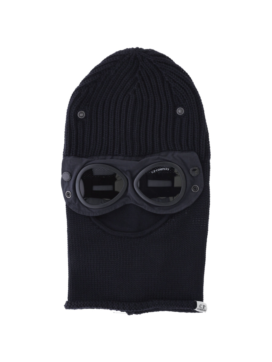 C.P. Company RFCMAC740A 100% wool beanie in black