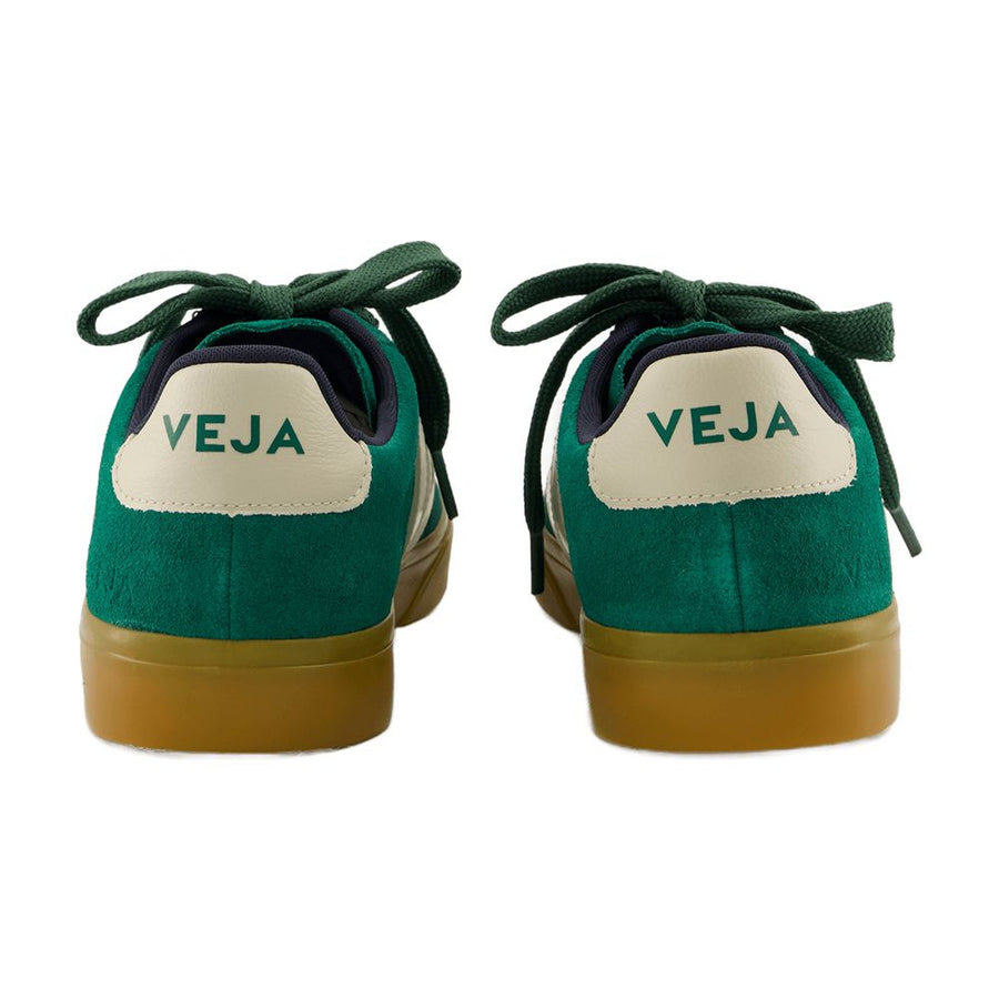 Veja Calfskin sneaker in green