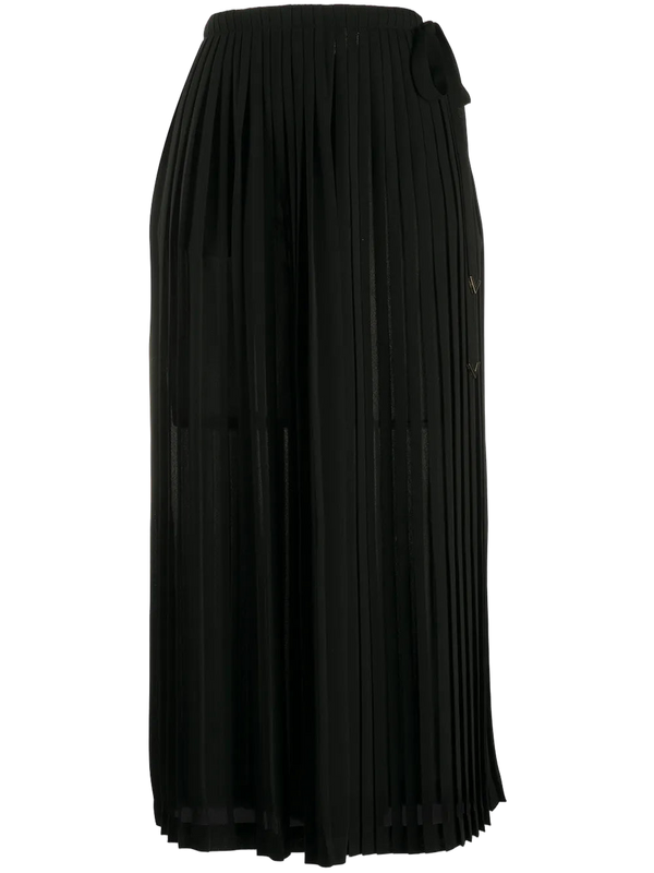 Valentino Silk skirt in black