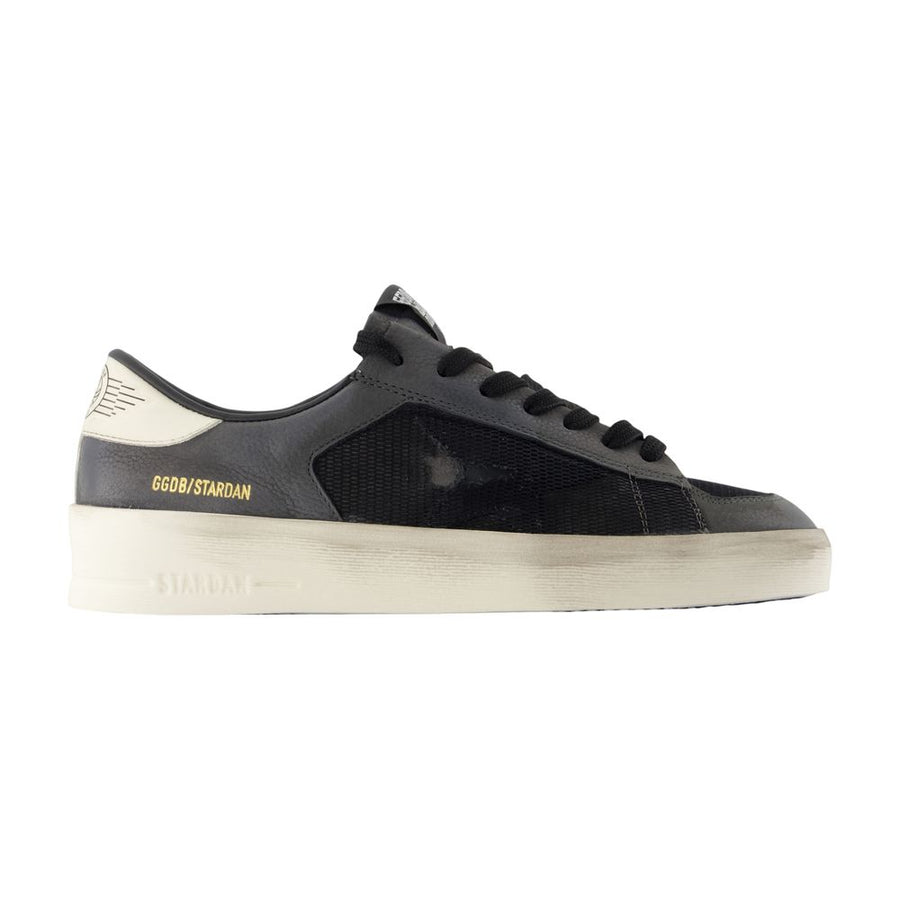 Golden Goose Deluxe Brand Calfskin sneaker in black