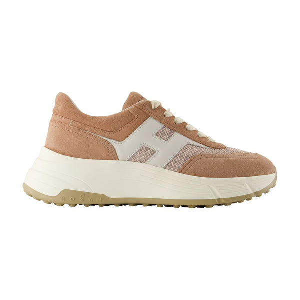 Hogan Calfskin sneaker in beige