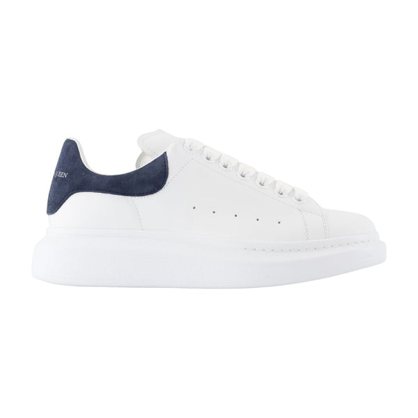 Alexander McQueen Calfskin sneaker in white