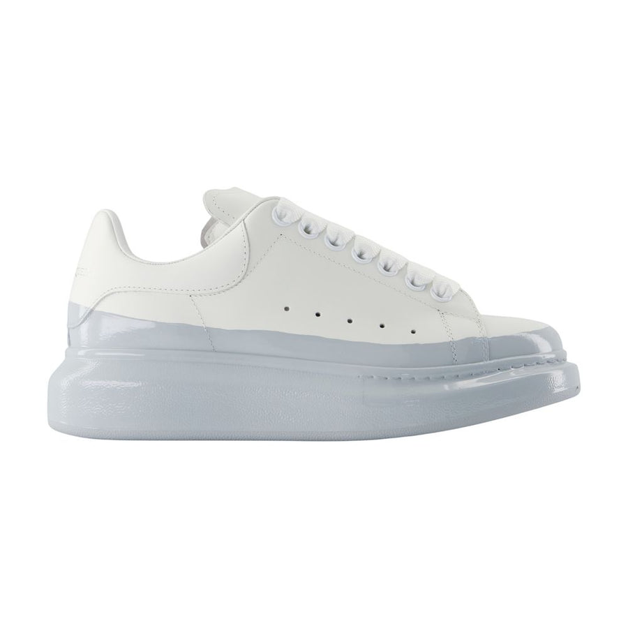 Alexander McQueen Calfskin sneaker in white