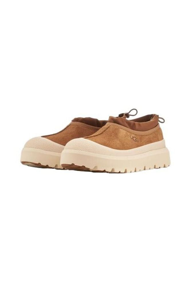 UGG 100% Suede Leather (outside) boot in brown