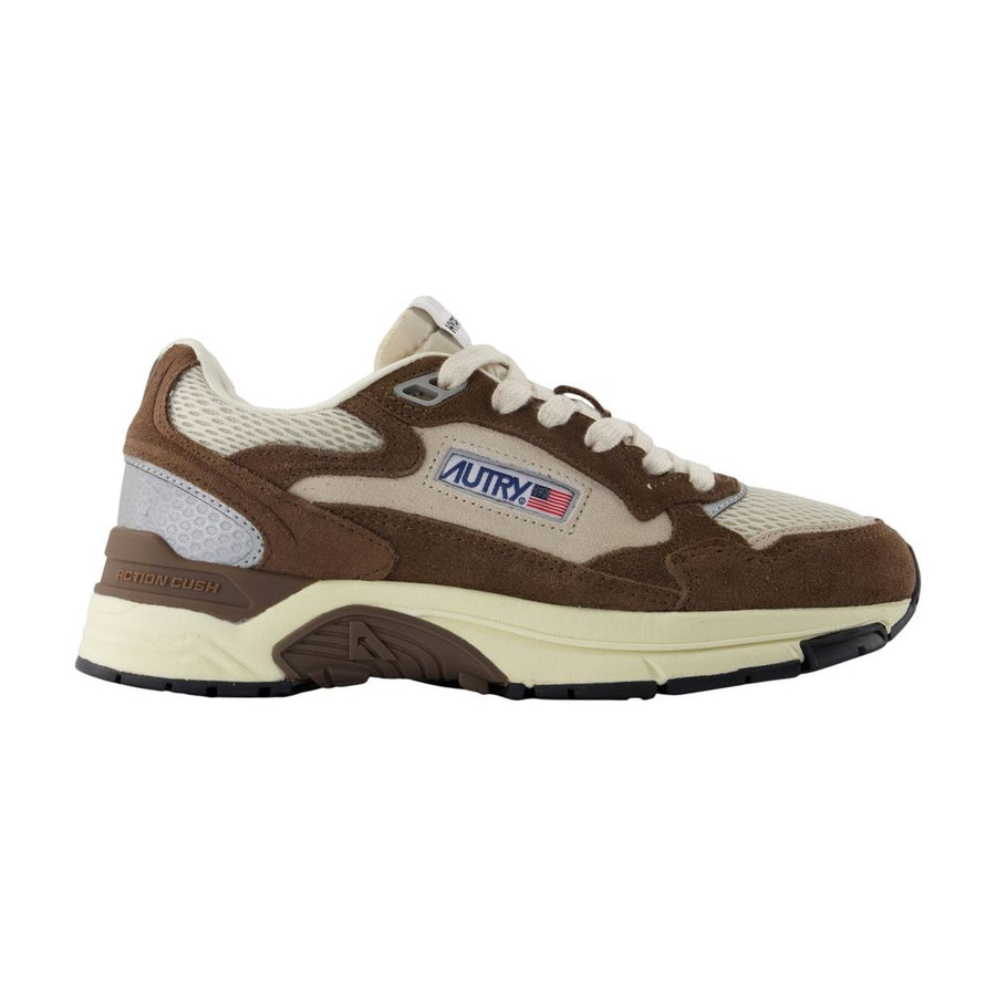 Autry Calfskin sneaker in brown