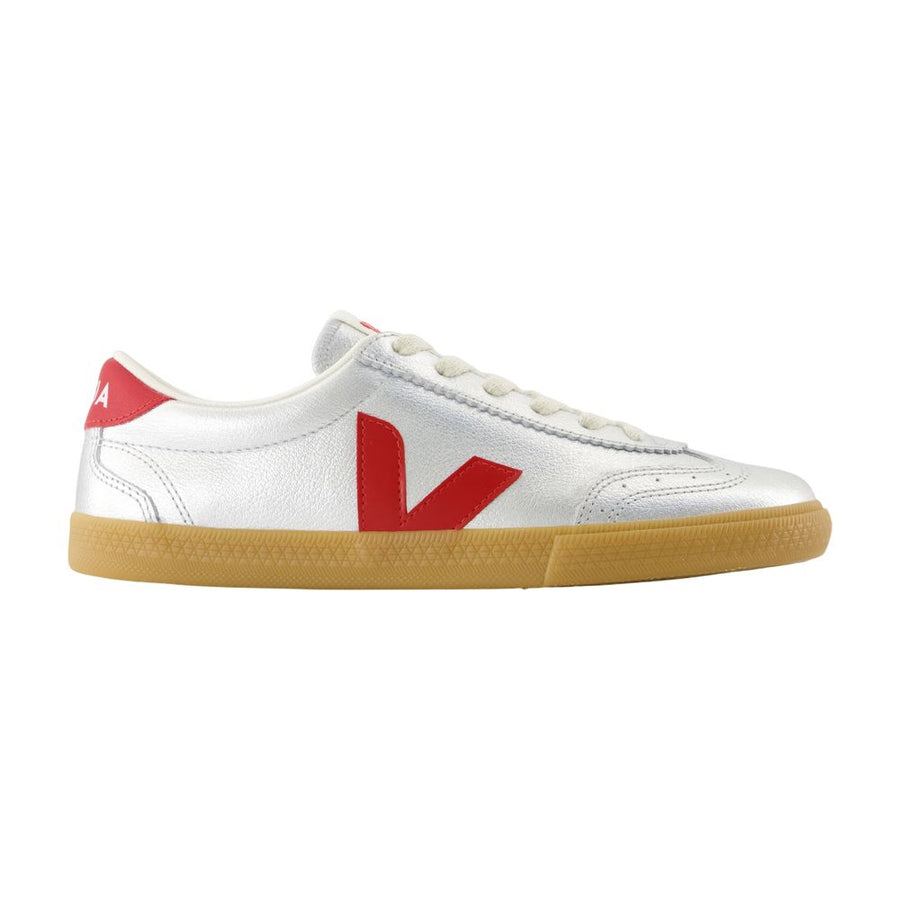 Veja Calfskin sneaker in white
