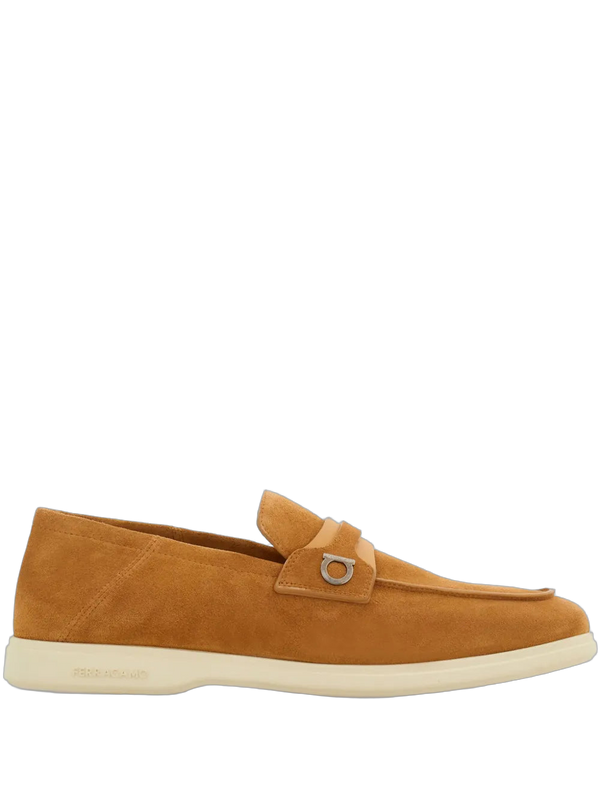 Ferragamo Leather loafer in camel