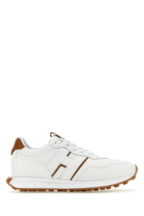 Hogan Exterior: 100% Suede sneaker in white