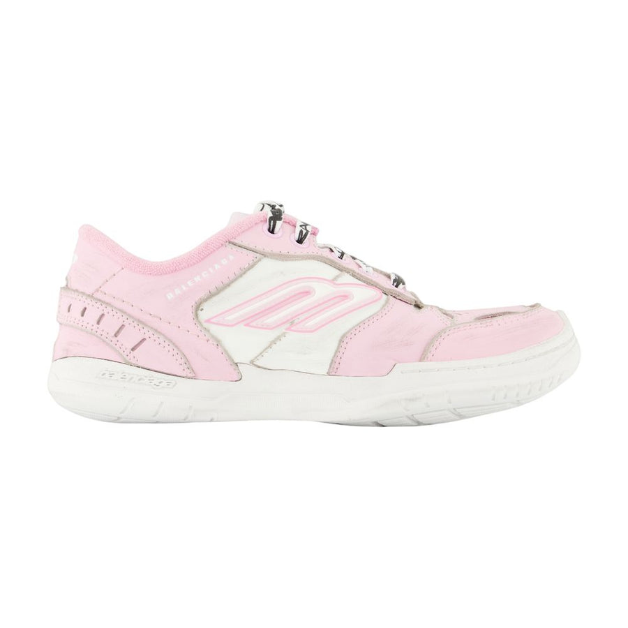 Balenciaga calfskin sneaker in pink
