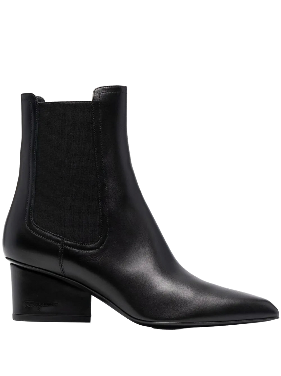 Ferragamo Calf leather ankle boot in black