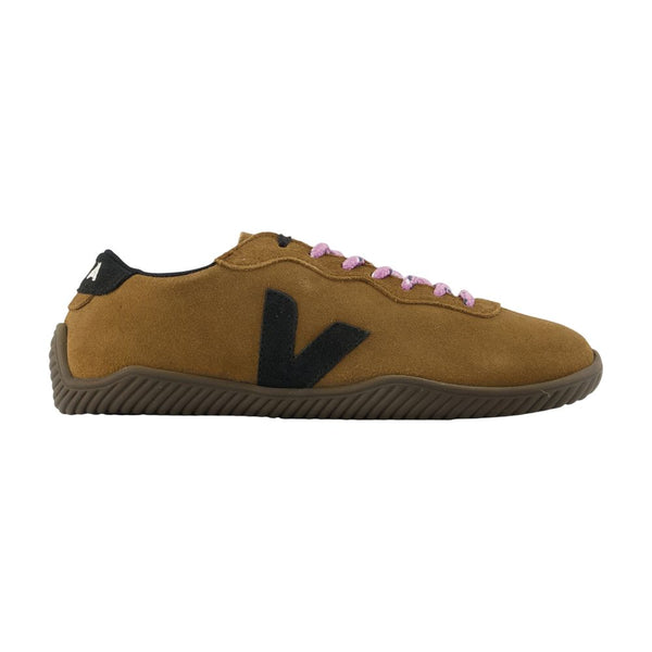 Veja Calfskin sneaker in brown