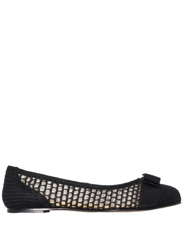 Ferragamo ballet flat in black