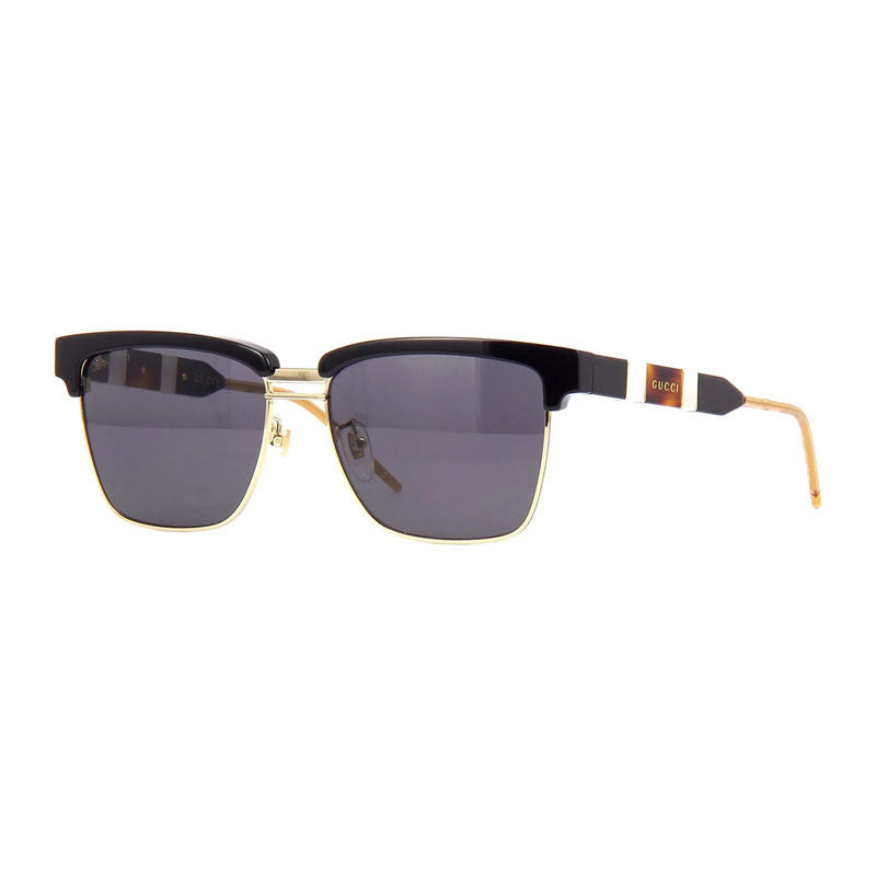 Gucci sunglasses in black