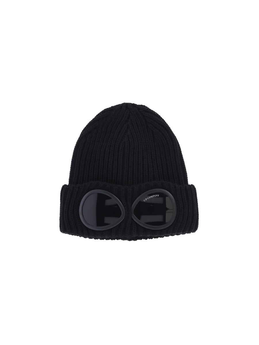 C.P. Company RFCMAC742A 100% wool beanie in black