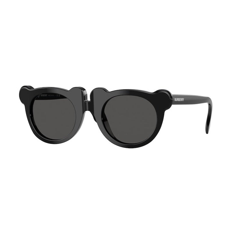 Burberry sunglasses in black