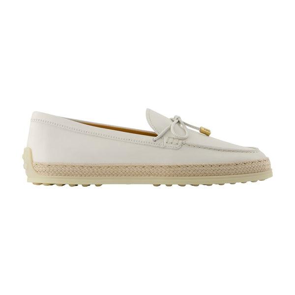 Tod's Calfskin loafer in ivory