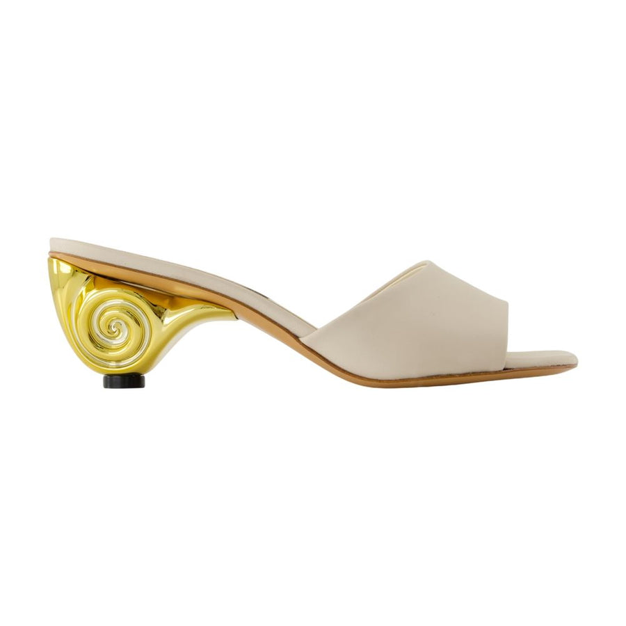 Carel calfskin sandal in white