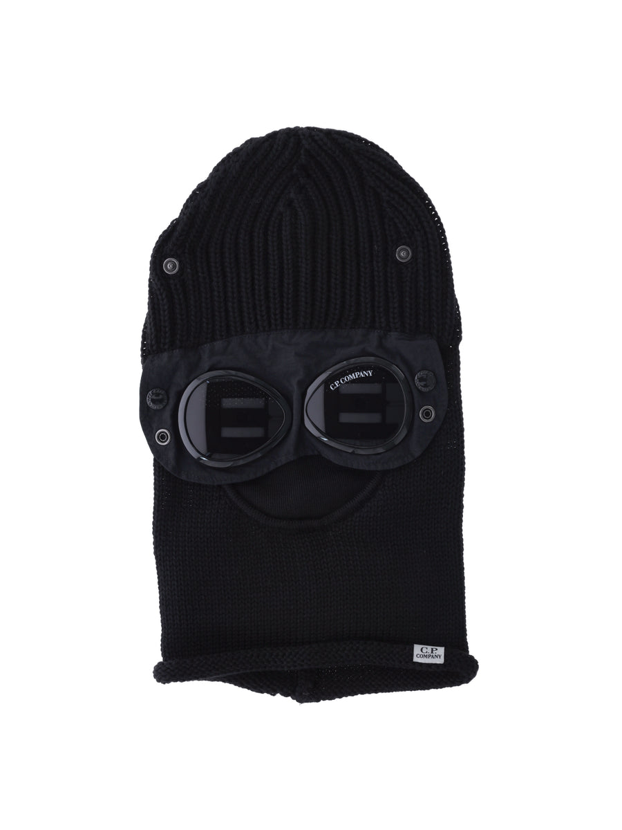 C.P. Company RFCMAC740A 100% wool winter hat in black