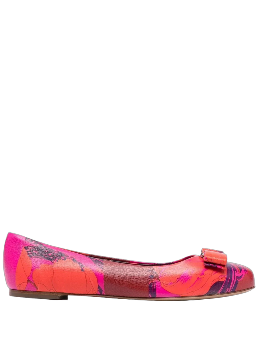 Ferragamo Leather ballerina flat in red
