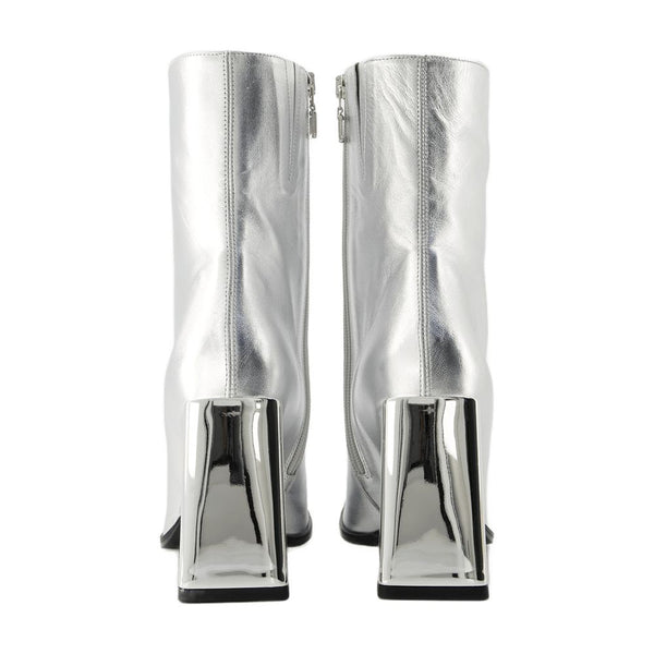 Carel Leather boot in silver
