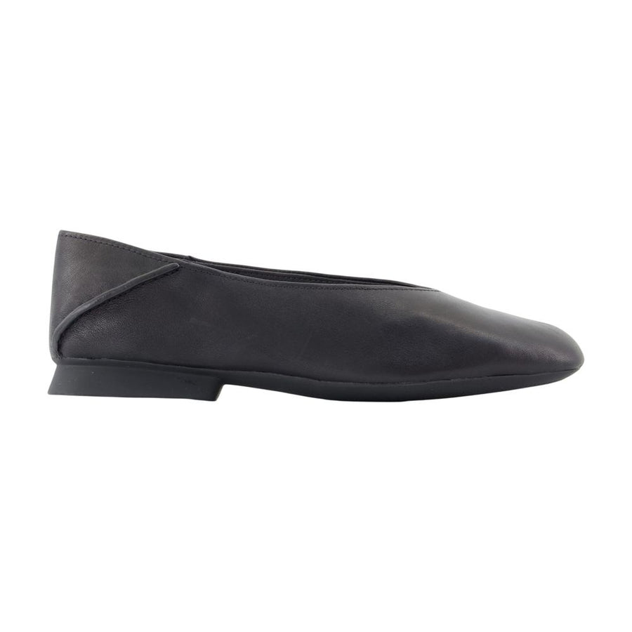 Camper Cowhide ballerinas in black