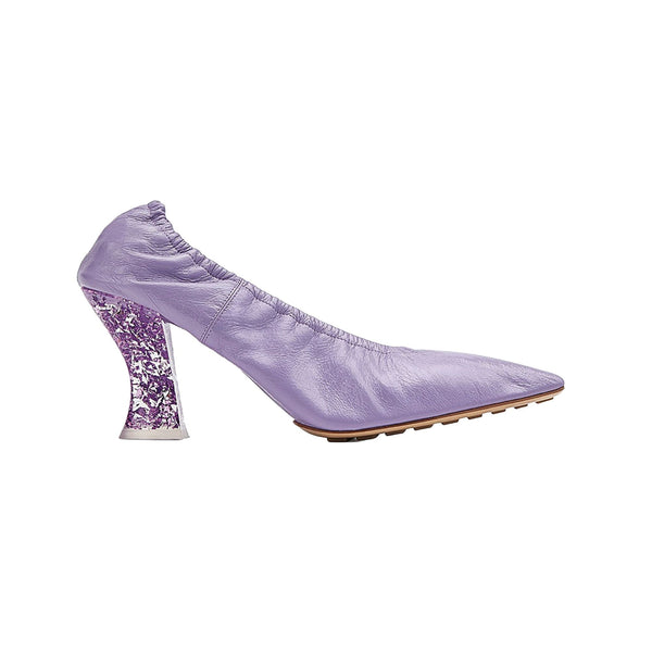 Bottega Veneta Lambskin pump in purple