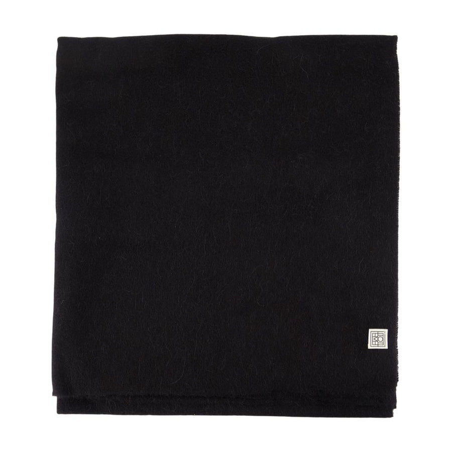 Classic Winter Scarf - Toteme Wool Black Accessories /
