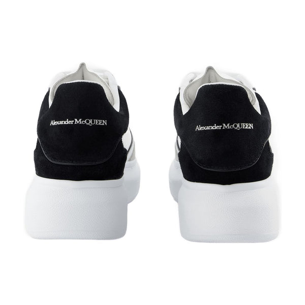 Alexander McQueen calfskin sneaker in white