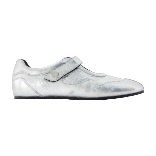 Cecilie Bahnsen Calfskin flat in silver