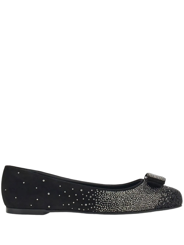 Ferragamo Calf leather ballerina flat in black