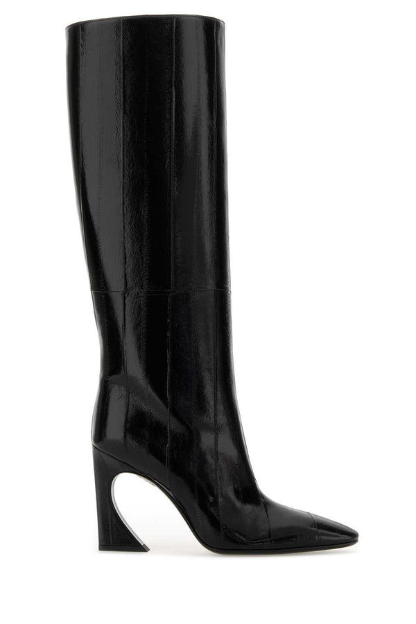Fendi Exterior: 100% Hagfish; Interior: 100% Calf; Sole: Leather boot in black