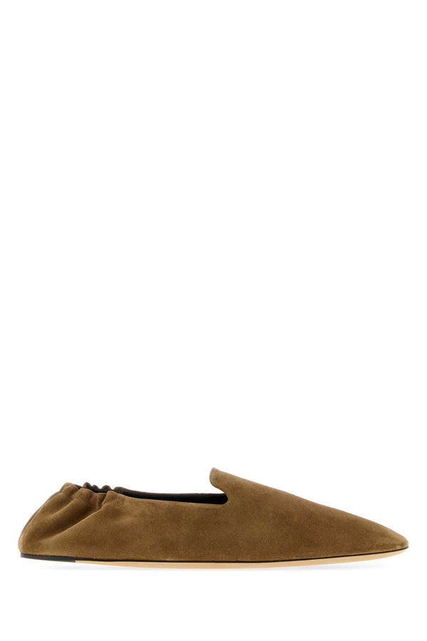 The Row Slipper Exterior: 100% Calf. Interior: 100% Leather. Sole: Leather slipper in beige