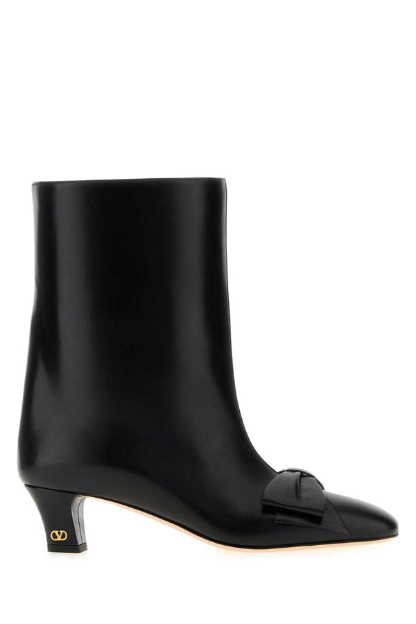 Valentino Garavani Valentino Leather ankle boot in black