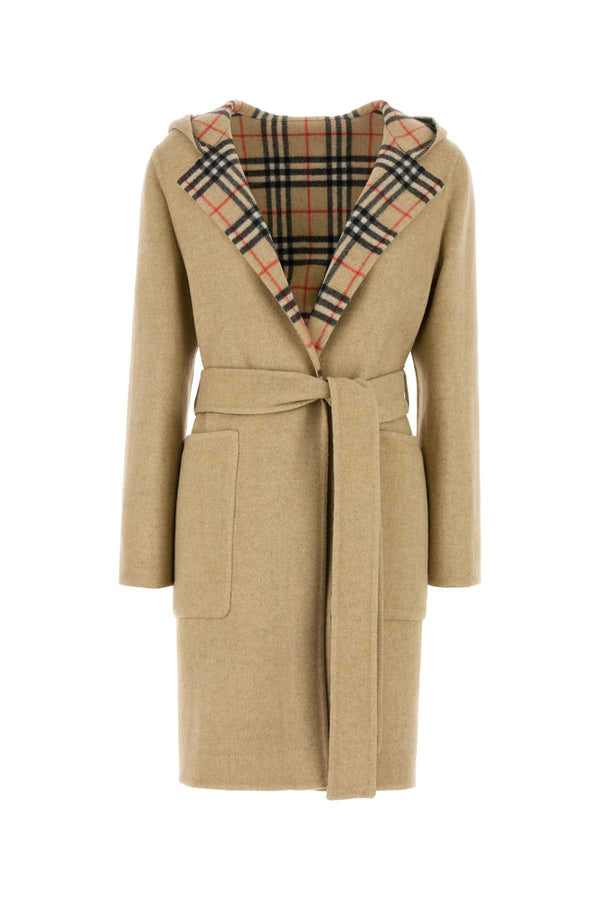 Burberry 100% Wool coat in beige