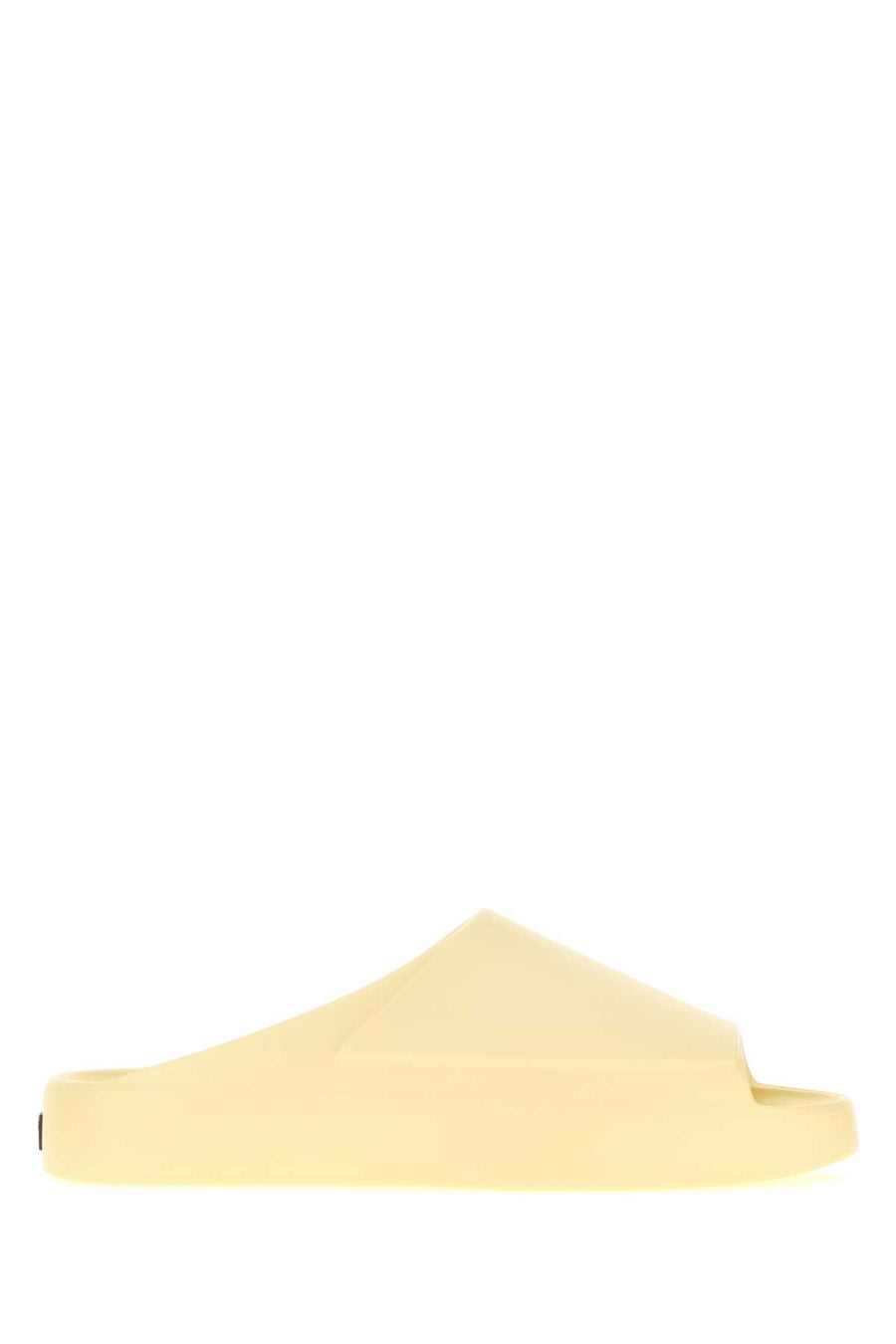 Fear Of God Essential Feliz Exterior: 100% Rubber; Interior: 100% Rubber; Sole: Rubber slipper in beige
