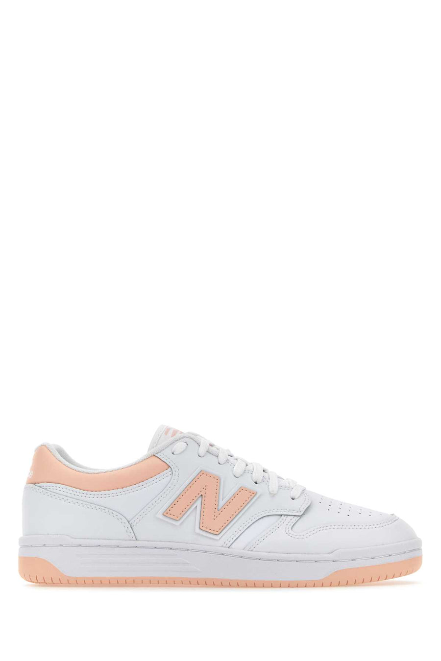 New Balance Exterior: 100% Leather sneaker in white
