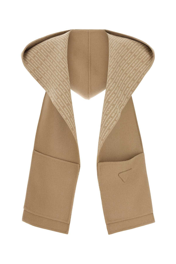 Prada 100% Wool scarf in beige