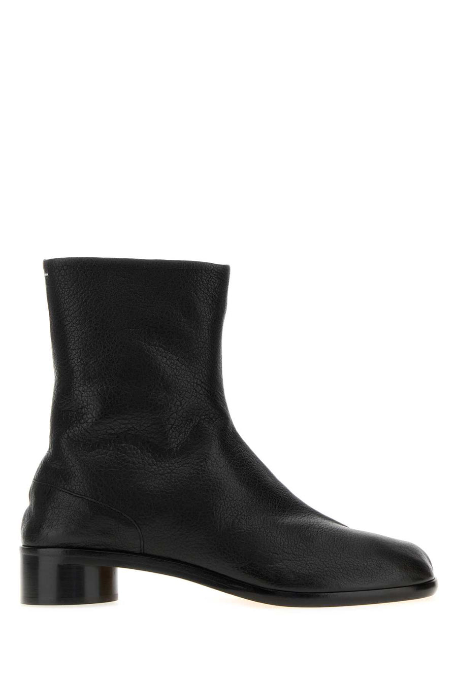 Maison Margiela Ankle Exterior: 100% Leather boot in black