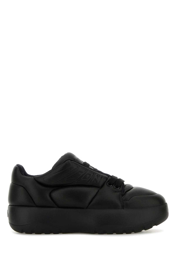 Dsquared2 Exterior: 100% Leather sneaker in black