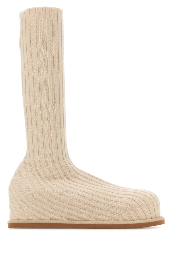 Amina Muaddi Stretch Exterior: 100% Fabric; Interior: 100% Leather; Sole: Rubber boot in beige