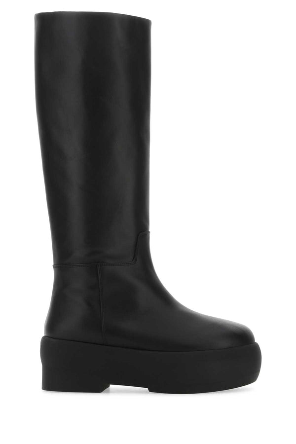 Gia Borghini Exterior: 100% Leather boots in black